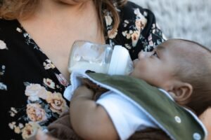 Similac Sensitive vs. Pro-Sensitive: Which Formula is Right for Your Baby?