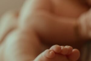 Natural Birth vs. C-Section: Pros, Cons & What To Expect